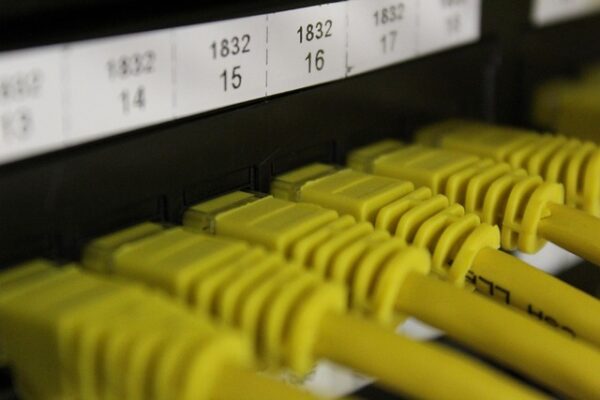 Exploring the Impact of AI Technology on Everyday Life and Future Innovations