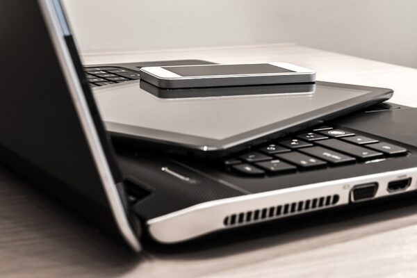 AI-Driven Innovations: Transforming Everyday Life and Shaping the Future of Technology